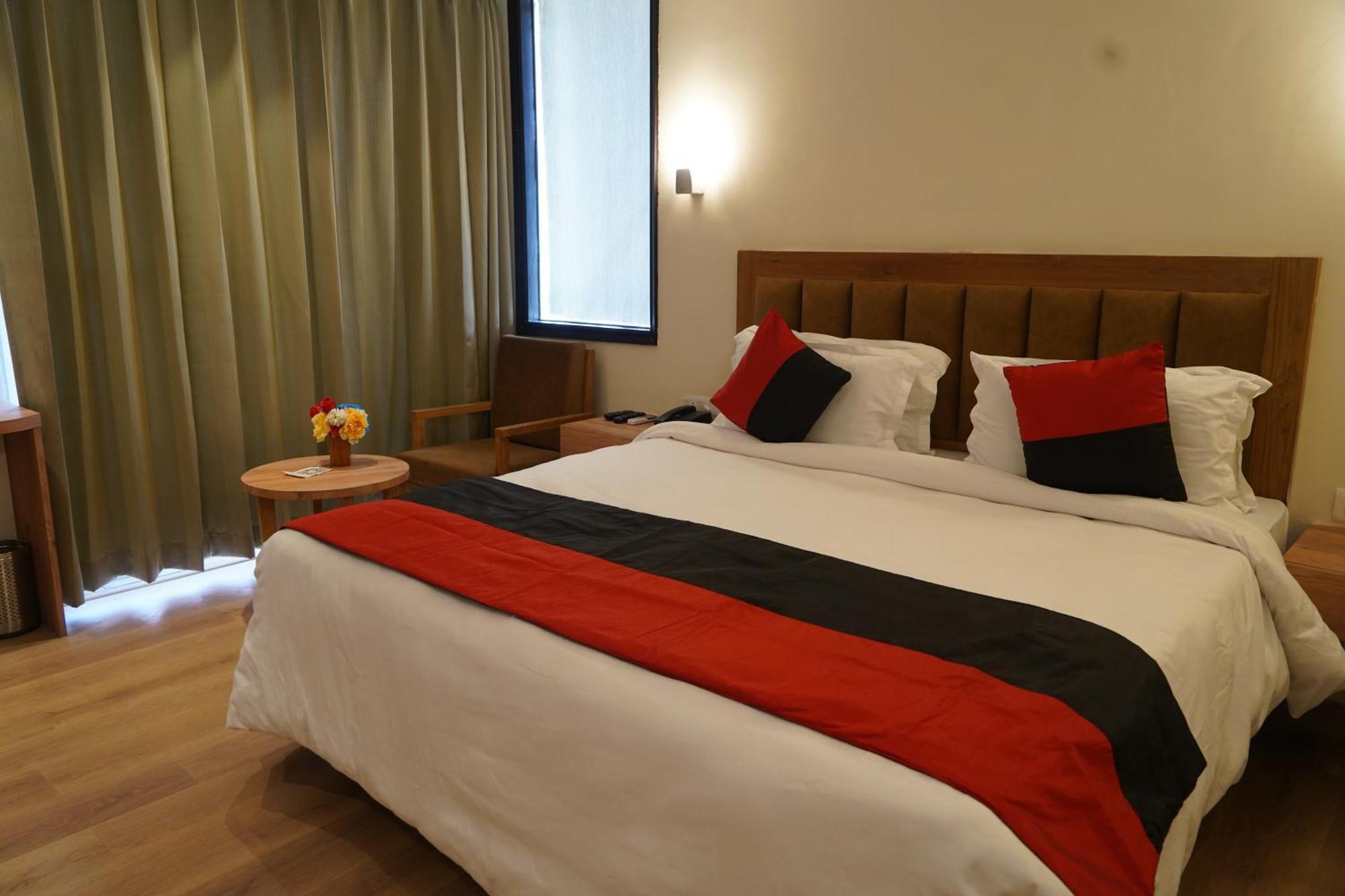 Hotel Forest Avenue - Best Luxury Hotel In Dehradun Esterno foto