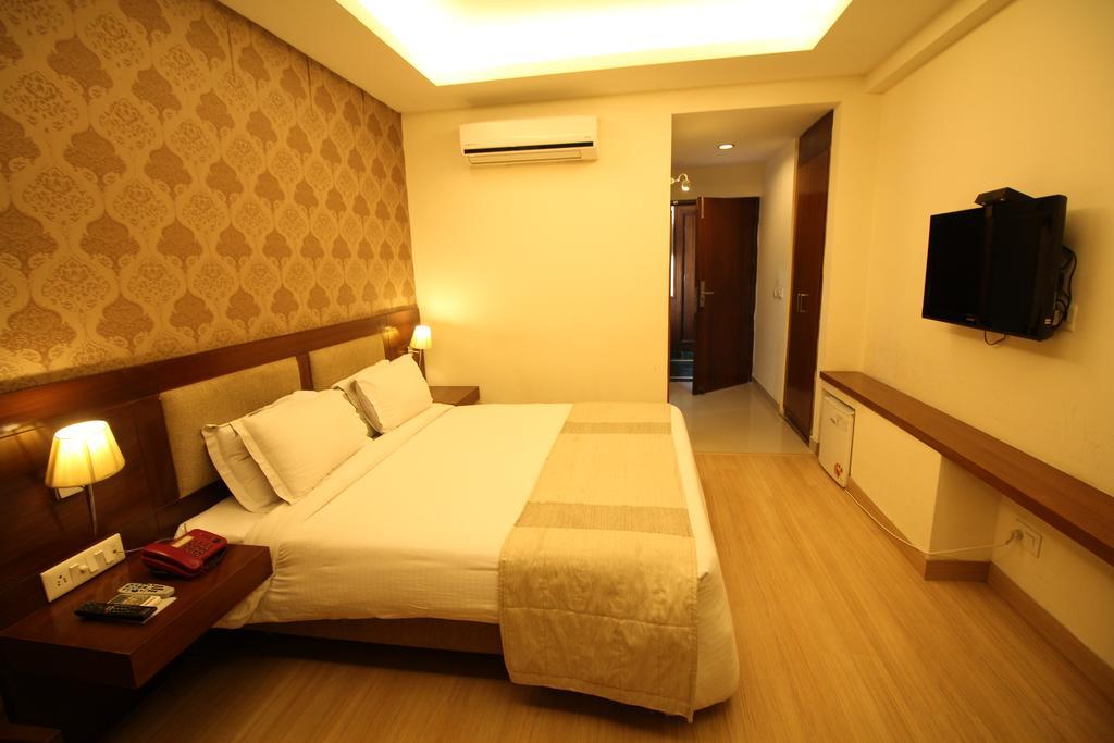 Hotel Forest Avenue - Best Luxury Hotel In Dehradun Esterno foto